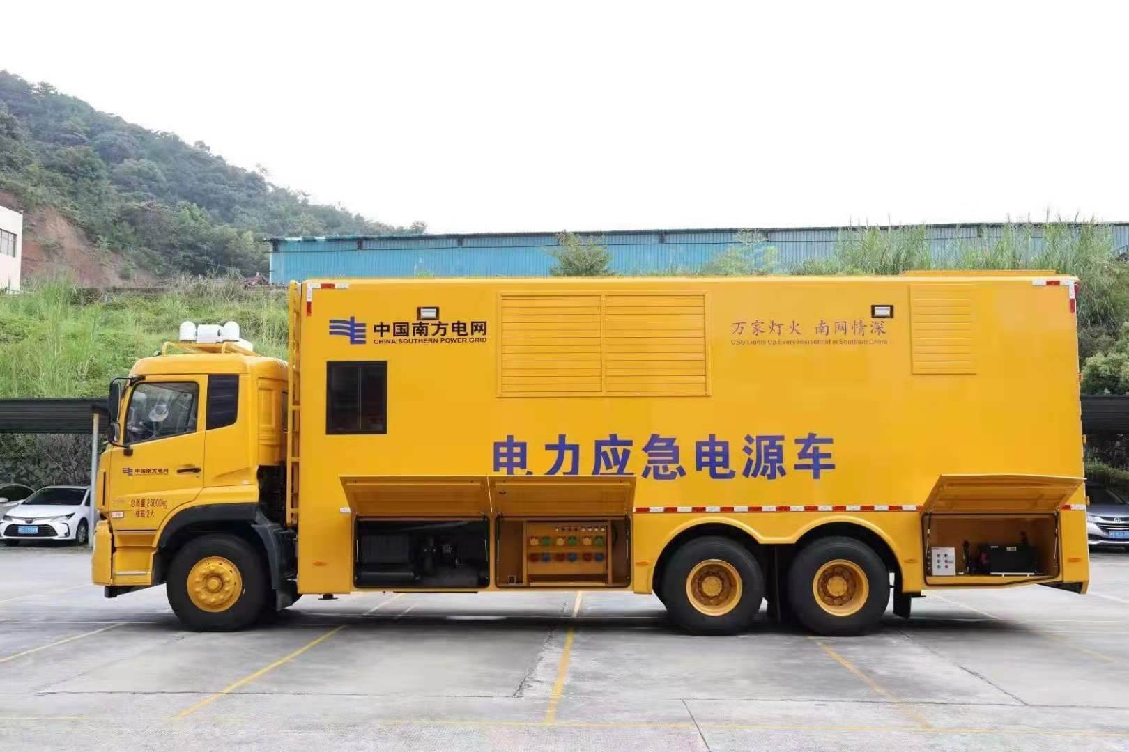 桂平安康大型柴油发电机发电车UPS电源出租租赁